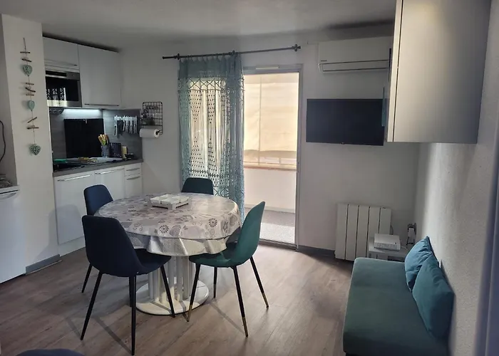 Ideal : Mer Et Centre Ville A 2 Pas +Un Garage